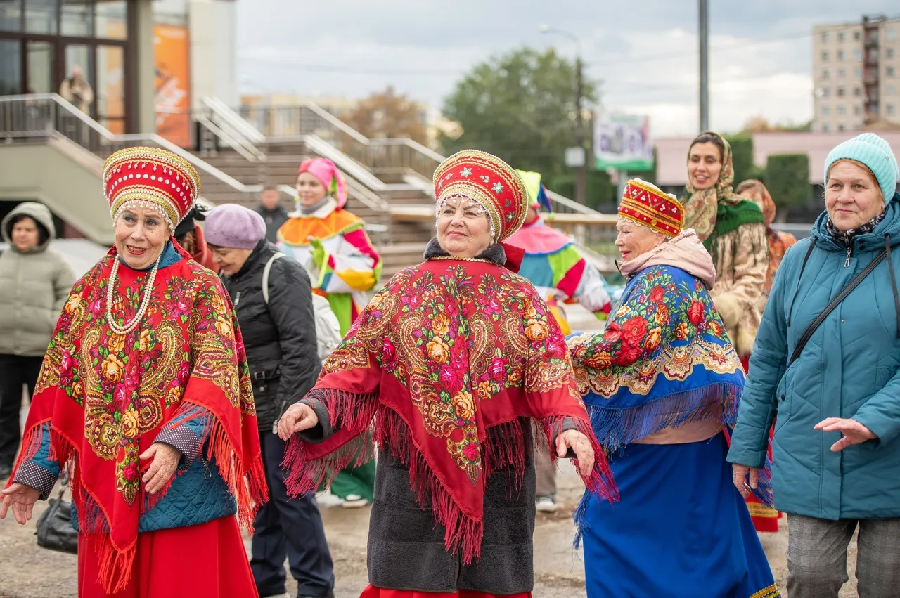 Покров на ЦГЯ